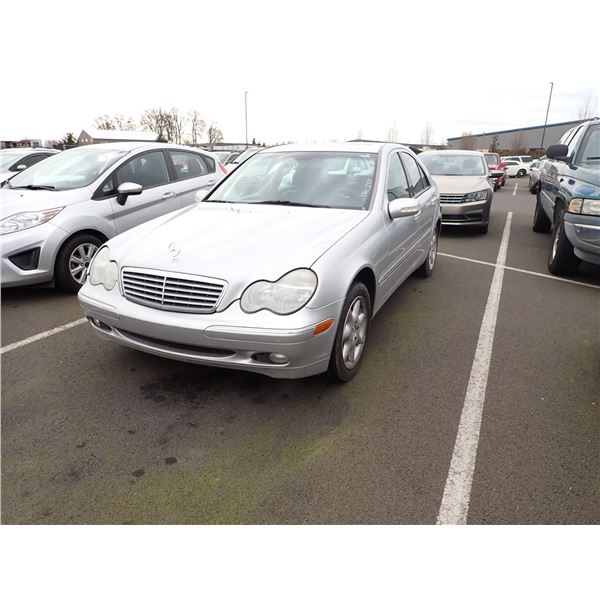 2002 Mercedes-Benz C240
