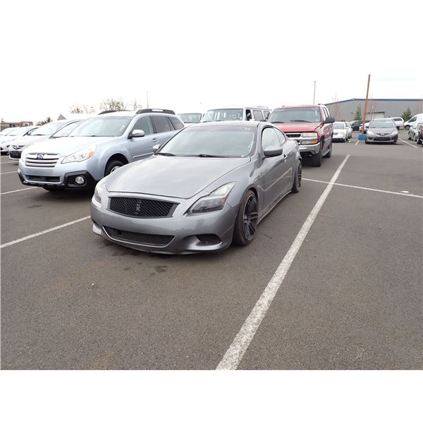 2010 Infiniti G37