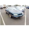 Image 2 : 1994 Chrysler LeBaron