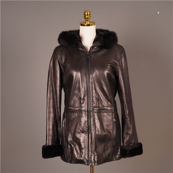 MARC NEW YORK Andrew Marc Women's Leather Parka with Real Fox Fur Trim