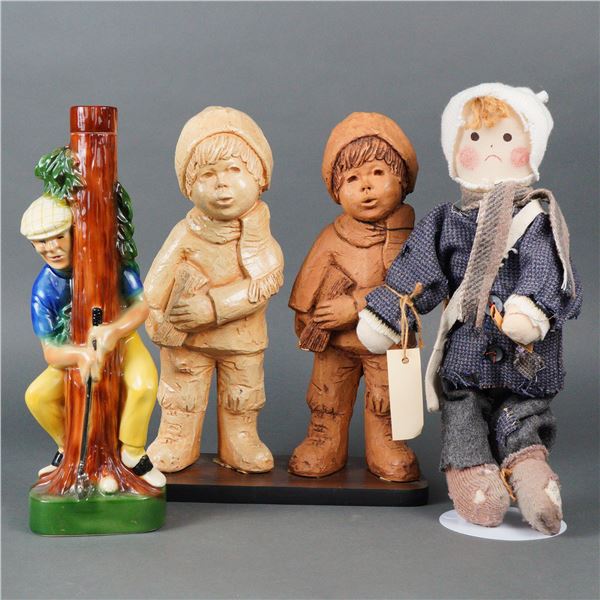 A Group of Decorative Objects, including a Pair of Lee Bortin Originals