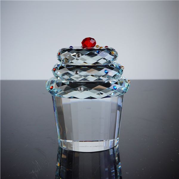 Oleg Cassini Crystal Cupcake Paperweight
