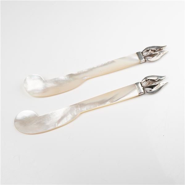 A Pair of Sonja Quandt 825 Silver and Mother-of-Pearl Sturgeon Caviar