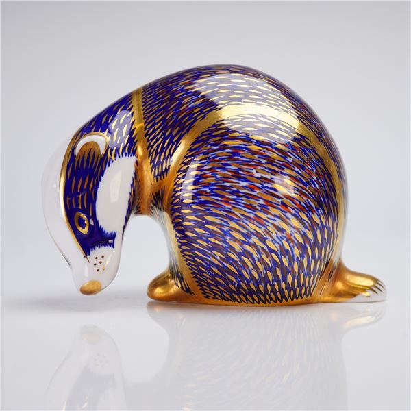 Royal Crown Derby Badger Paperweight with Gold Stopper