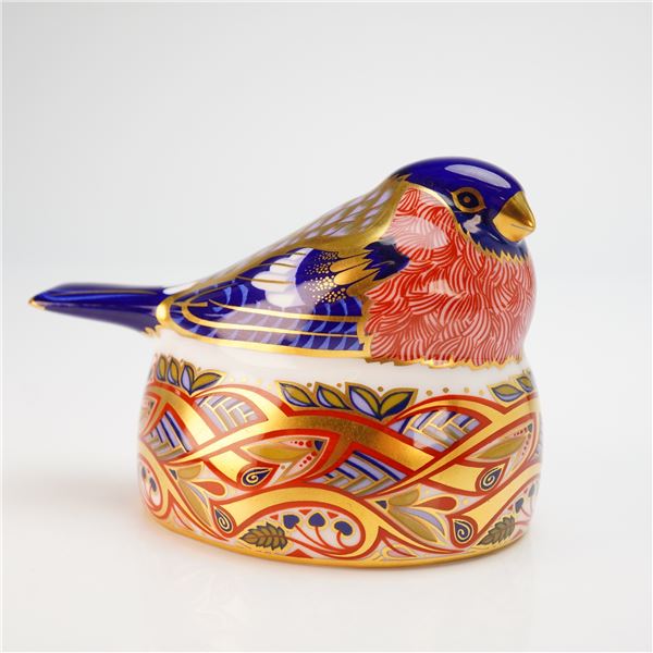 Royal Crown Derby Paperweight Nesting Bullfinch with Box