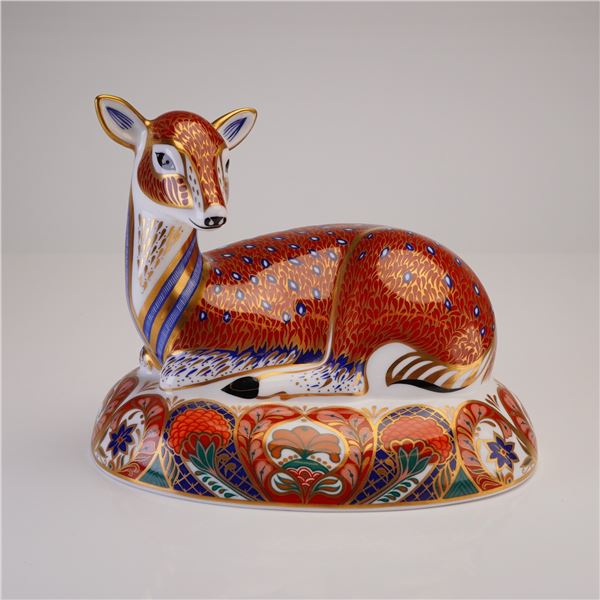 Signed Royal Crown Derby Collectors Guild Deer Paperweight
