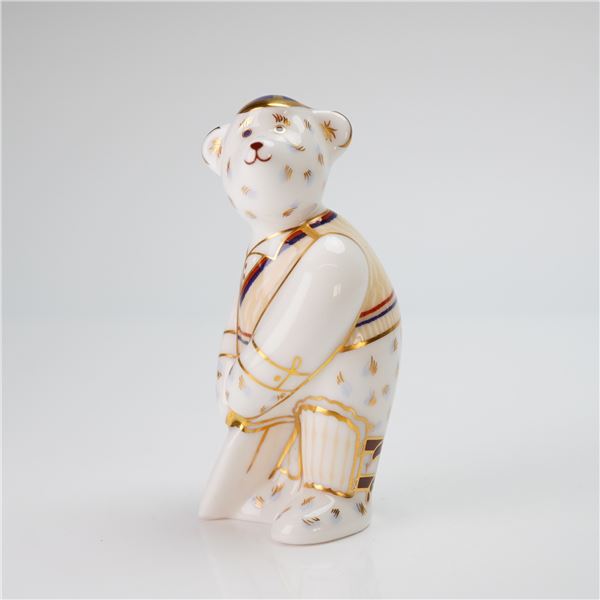 Royal Crown Derby Paperweight Mini Cricketer Bear