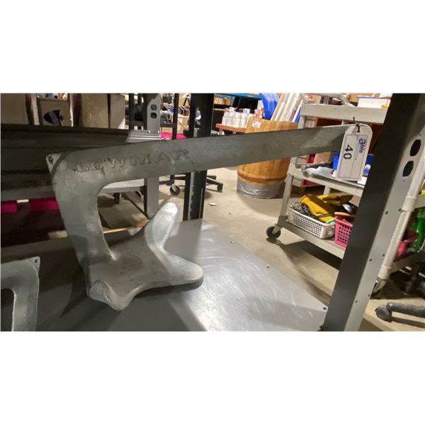 LEWMAR 30KG (66LB) CLAW BOAT ANCHOR