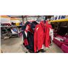 Image 1 : 2 GILL MENS COAST-LITE JACKETS SIZE MEDIUM AND 1 RONSTAN MENS JACKET SIZE MEDIUM