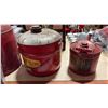 Image 3 : 4 VINTAGE RED GAS CANISTERS