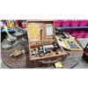 Image 3 : LARGE WOODEN SPOOL/DISPLAY TABLE WITH ASSORTED VINTAGE MARINE ITEMS- HAND FIRE EXTINGUISHER,