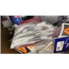 Image 7 : BOX OF ASSORTED MARINE ELECTRICAL & LIGHTING ITEMS
