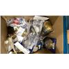 Image 10 : BOX OF ASSORTED MARINE ELECTRICAL & LIGHTING ITEMS