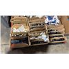 Image 4 : PALLET OF ASSORTED MARINE PLUMBING PARTS & HARDWARE