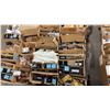 Image 5 : PALLET OF ASSORTED MARINE HARDWARE