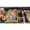 Image 2 : PALLET OF ASSORTED MARINE PARTS & HARDWARE