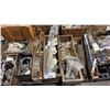 Image 5 : PALLET OF ASSORTED MARINE PARTS & HARDWARE