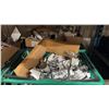 Image 2 : LARGE ASSORTMENT OF RETAIL DISPLAY HOOKS, SHELVES AND BASKETS