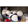 Image 2 : 9 POLYFORM A-O BOUYS