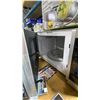 Image 6 : PANASONIC STAINLESS STEEL/BLACK MICROWAVE, FRUIT HAMMOCK, MEAT THERMOMETERS, MAGMA GRILL MOUNT &