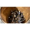 Image 2 : 2 SMALL WOODEN BARRELS OF ASSORTED MARINE HARDWARE