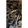 Image 5 : 2 SMALL WOODEN BARRELS OF ASSORTED MARINE HARDWARE