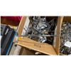 Image 3 : PALLET OF ASSORTED RETAIL DISPLAY PEGS