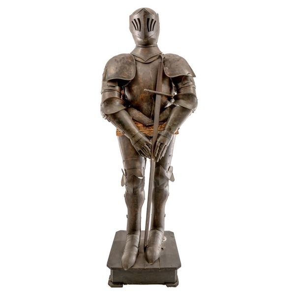 Complete Reproduction Suit of High Medieval Knights Armor and Sword