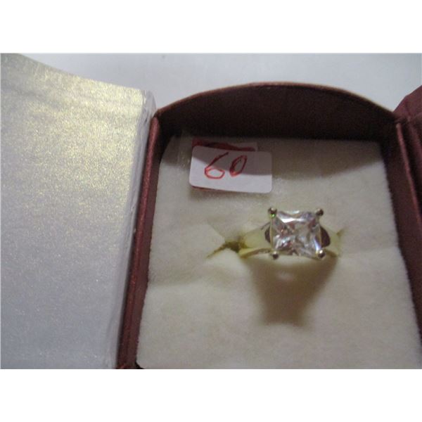 LADIES DINNER RING