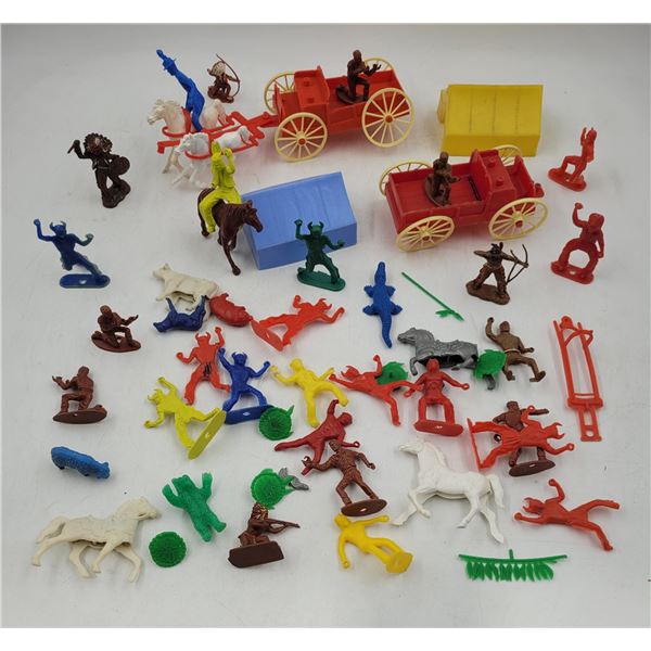 VTG Plastic Western Playset