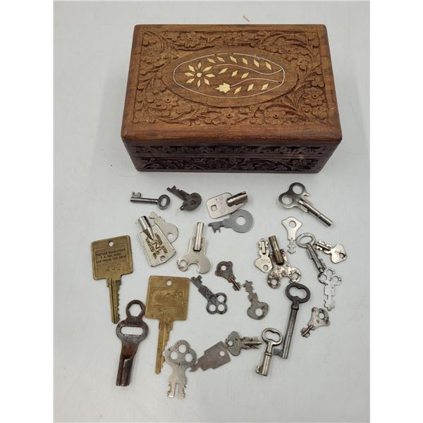 Carved Wooden Trinket Box w/ Assorted Keys