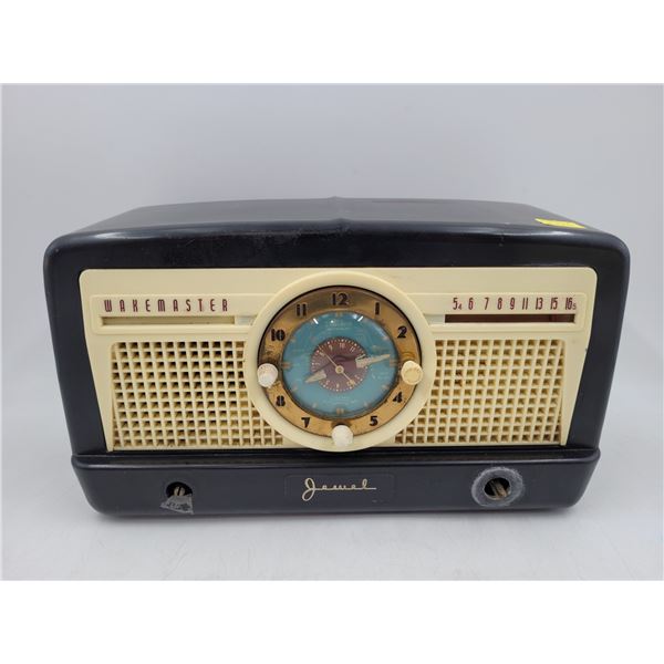 VTG Jewel Wakemaster Tube Radio