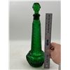 Image 2 : VTG Emerald Green Glass Decanter
