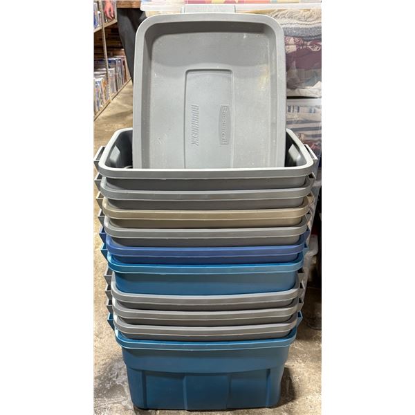 10 Rubbermaid Storage Bins and 10 Lids