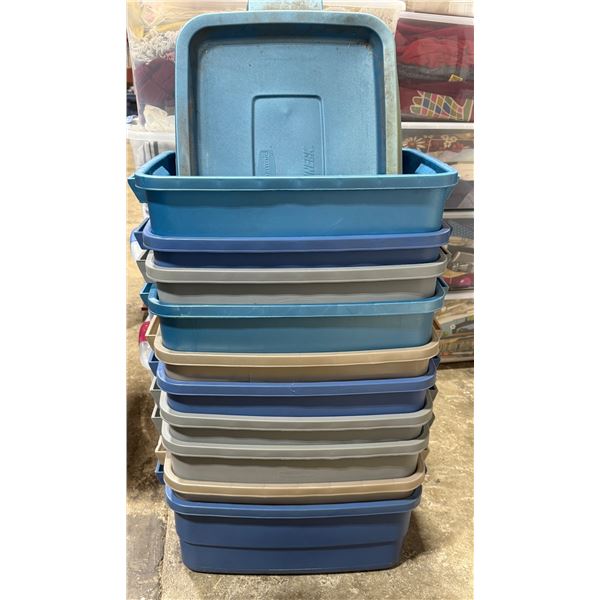 10 Rubbermaid Storage Bins and 10 Lids
