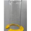 Image 3 : Graduated Cylinder & Beaker Mug
