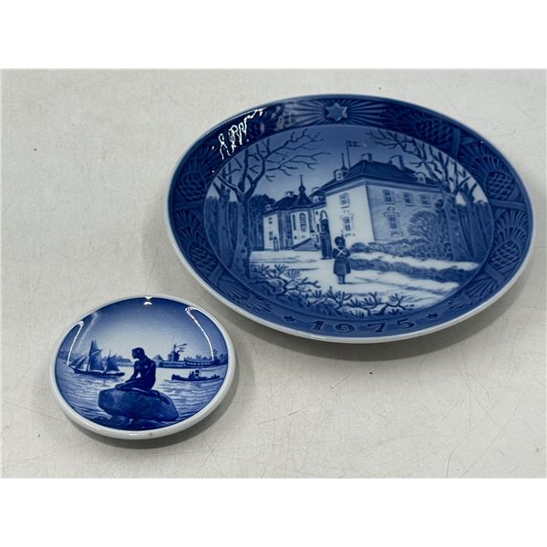 2 VTG Royal Copenhagen Plates