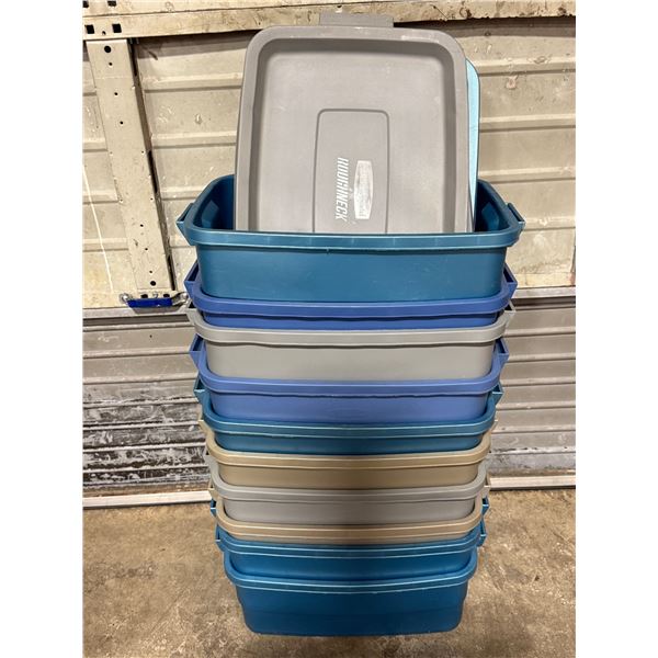 10 Rubbermaid Storage Bins and 10 Lids
