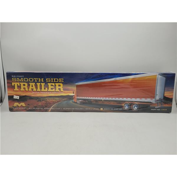 Sealed Moebius Models 1:25 Scale 53 Ft. Smooth Side Trailer w/ Reefer Option Model Kit