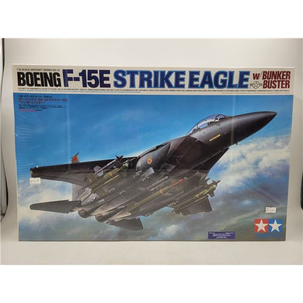 Sealed Tamiya Boeing F-15E Strike Eagle w/ Bunker Buster 1:32 Scale
