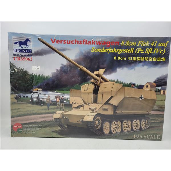 Sealed Bronco Models Versuchsflakwagen 1:35 Scale