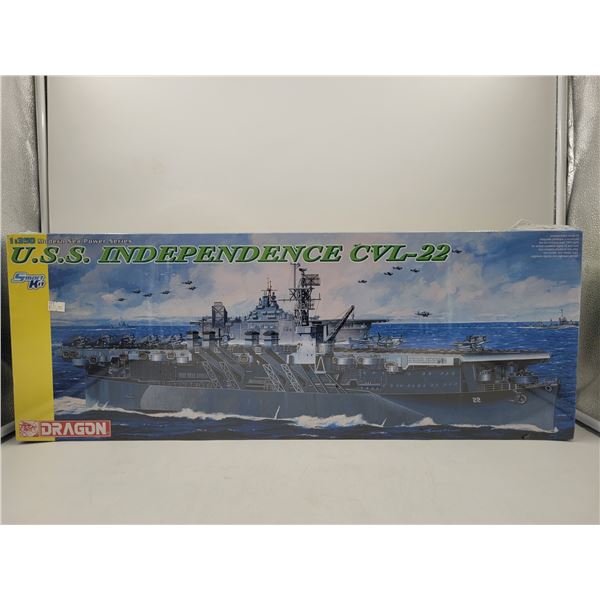 Sealed U.S.S. Independence CVL-22 1:350 Scale