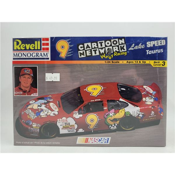 Unbuilt Revell Nascar Cartoon Network Lake Speed Taurus 1:24 Scale Model Kit