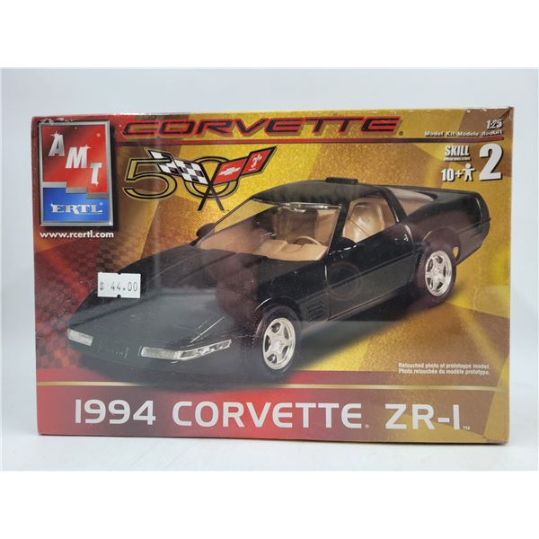 Sealed Ertl 1994 Corvette ZR-I 1:25 Scale Model Kit