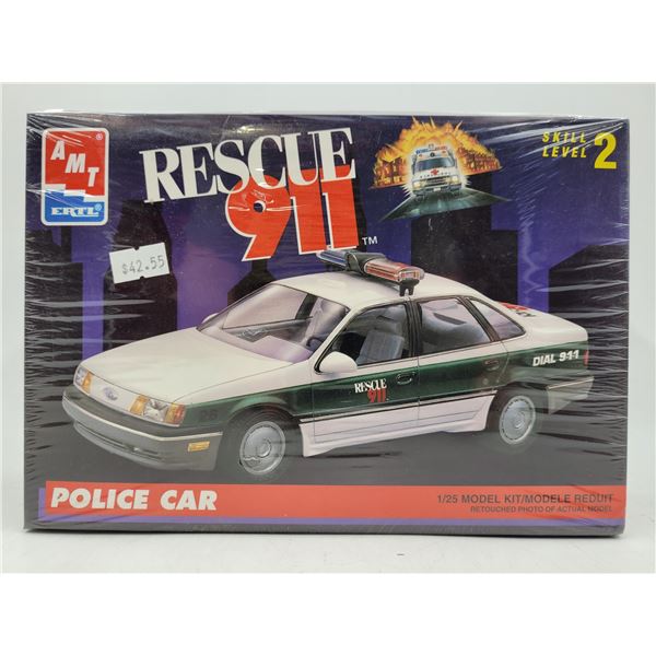 Sealed Ertl Rescue 911 Police Car 1:25 Scale Model Kit