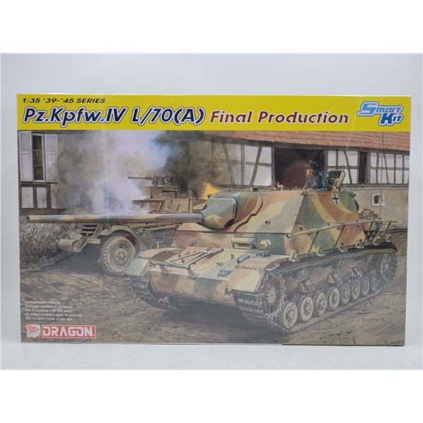 Unbuilt Dragon Smart Kit Pz.Kpfw.1V L/70 (A) Final Production 1:35 Scale Model Kit
