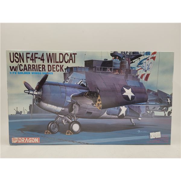 Sealed Dragon USN F4F-4 Wildcat w/ Carrier Deck 1:72 Scale Model Kit