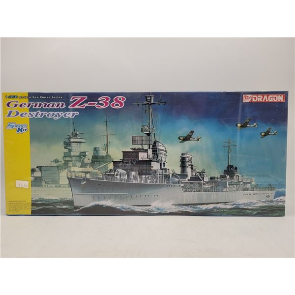 Sealed Dragon German Z-38 Destroyer 1:350 Scale Model Kit