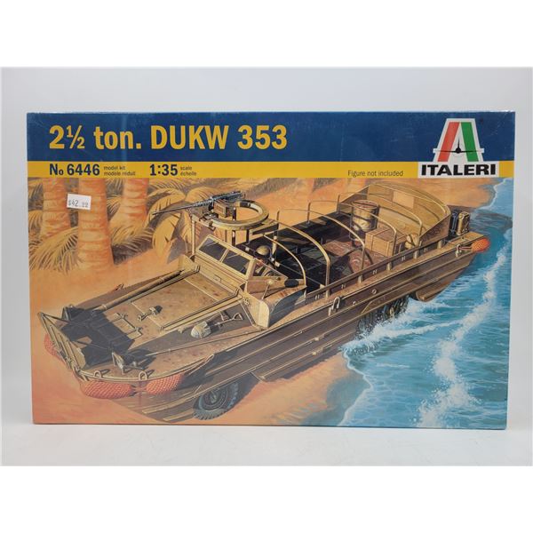 Sealed Italeri 2 1/2 Ton DUKW 353 1:35 Scale Model Kit