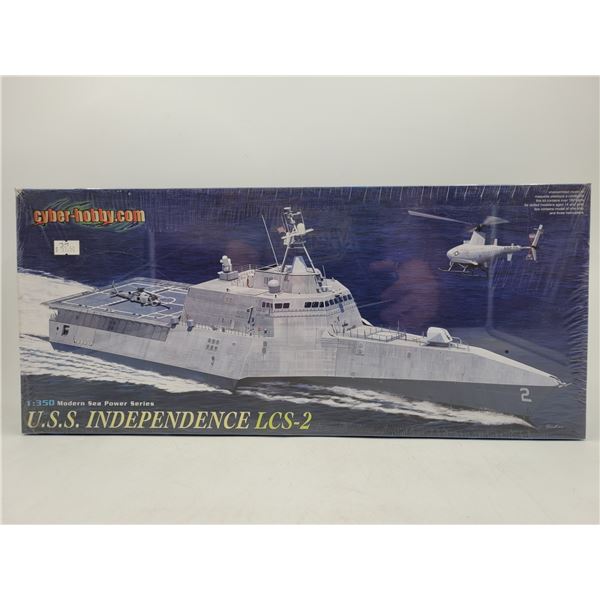 Sealed Cyber-Hobby USS Independence LCS-2 1:350 Scale Model Kit